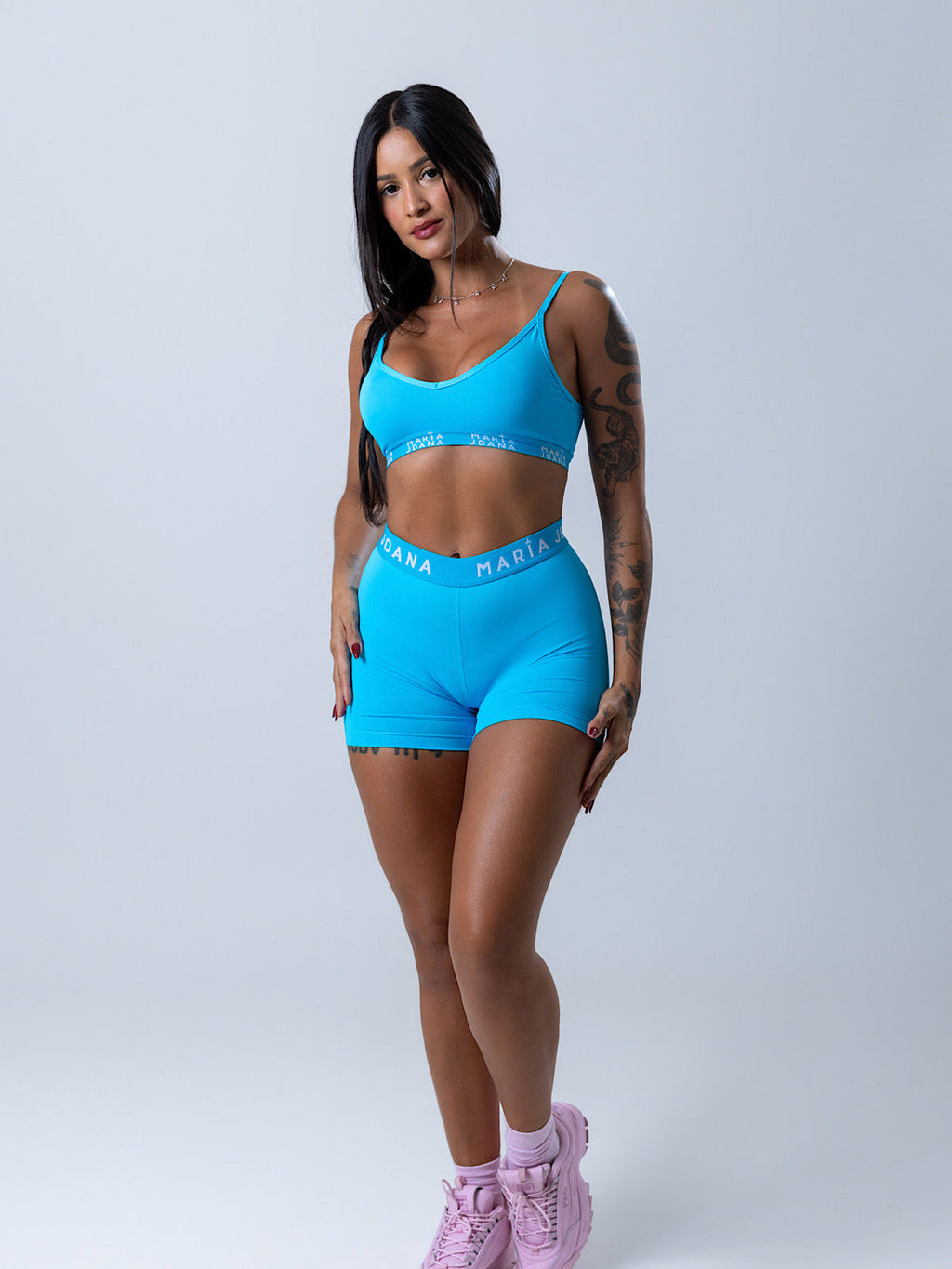 short action azul céu
