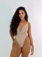 maiô jade caqui