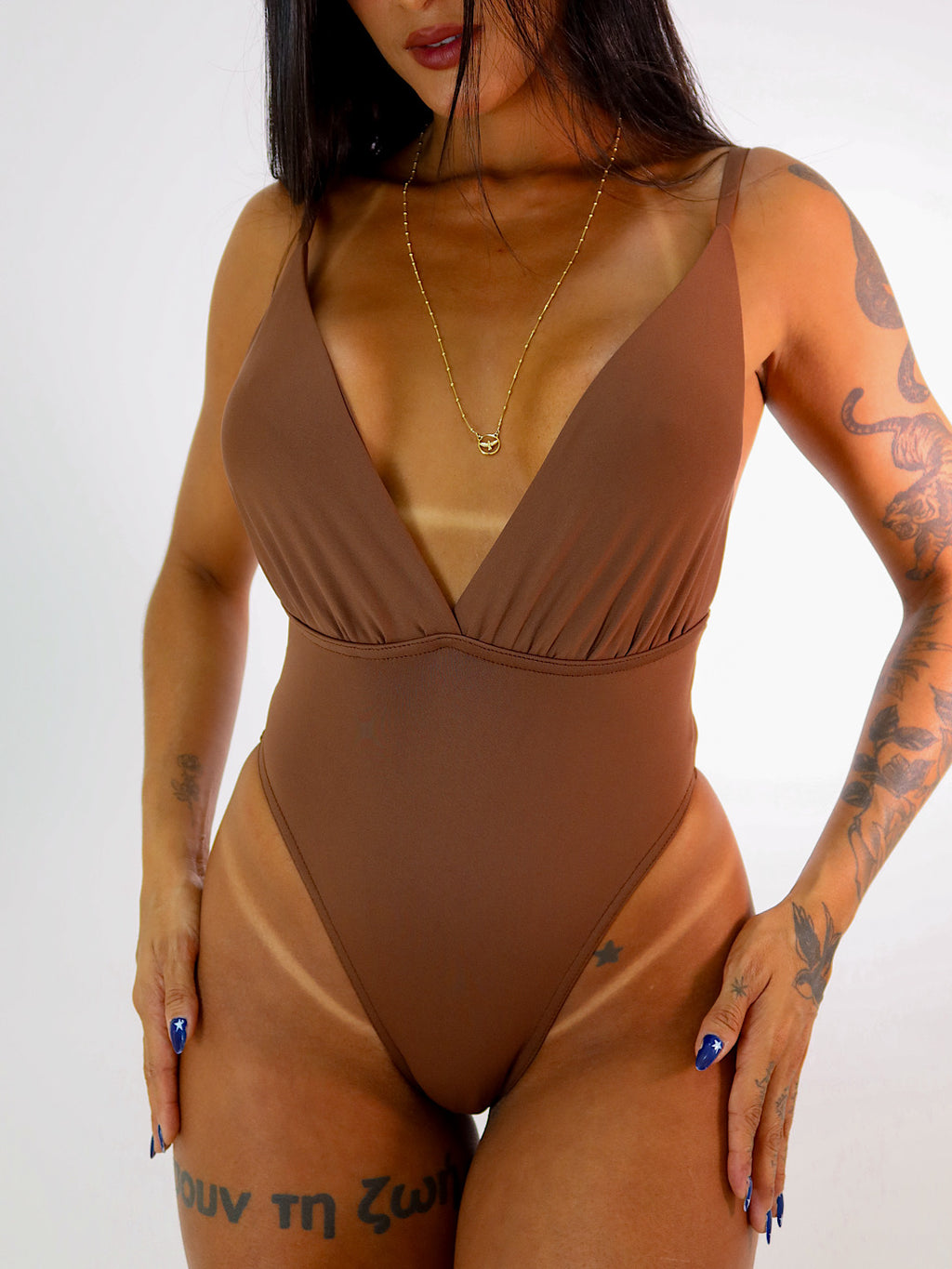 maiô jade marrom