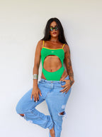 maiô anitta brasil verde