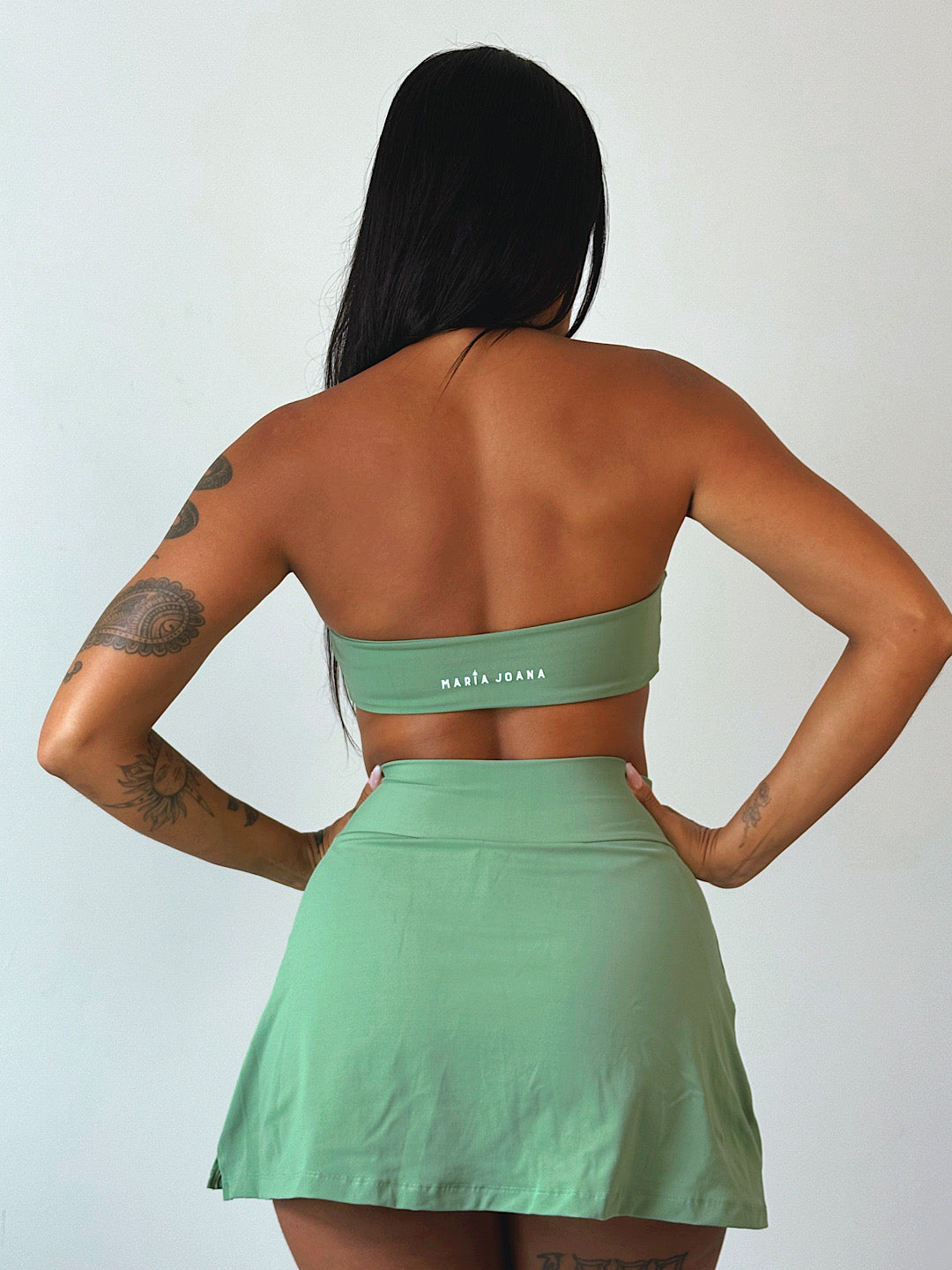 short saia menta