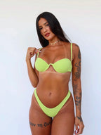 biquíni mel oliva