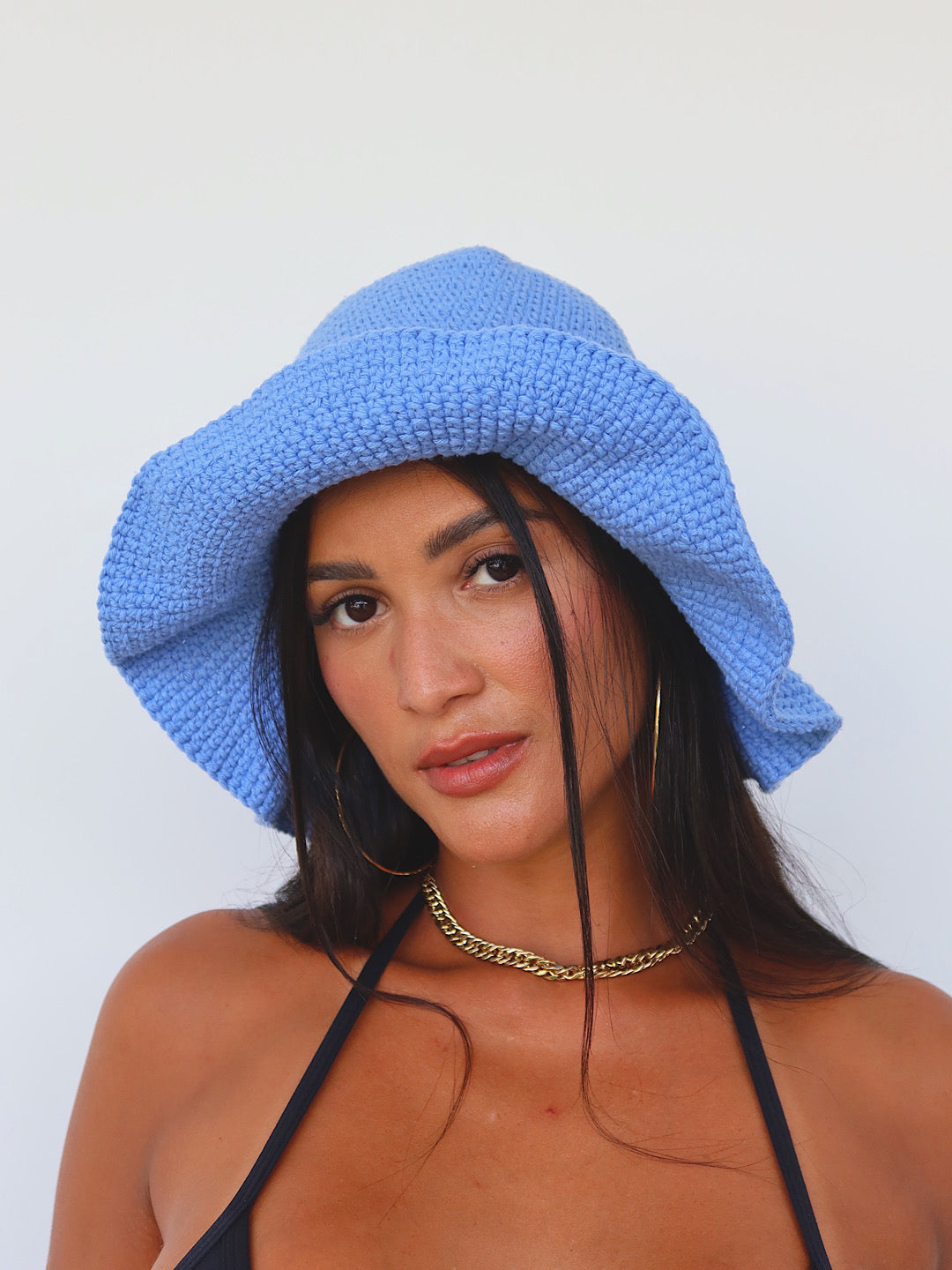 chapéu crochê azul céu