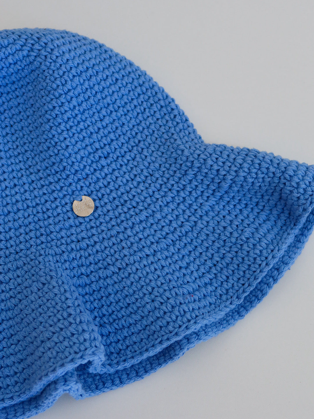 chapéu crochê azul céu
