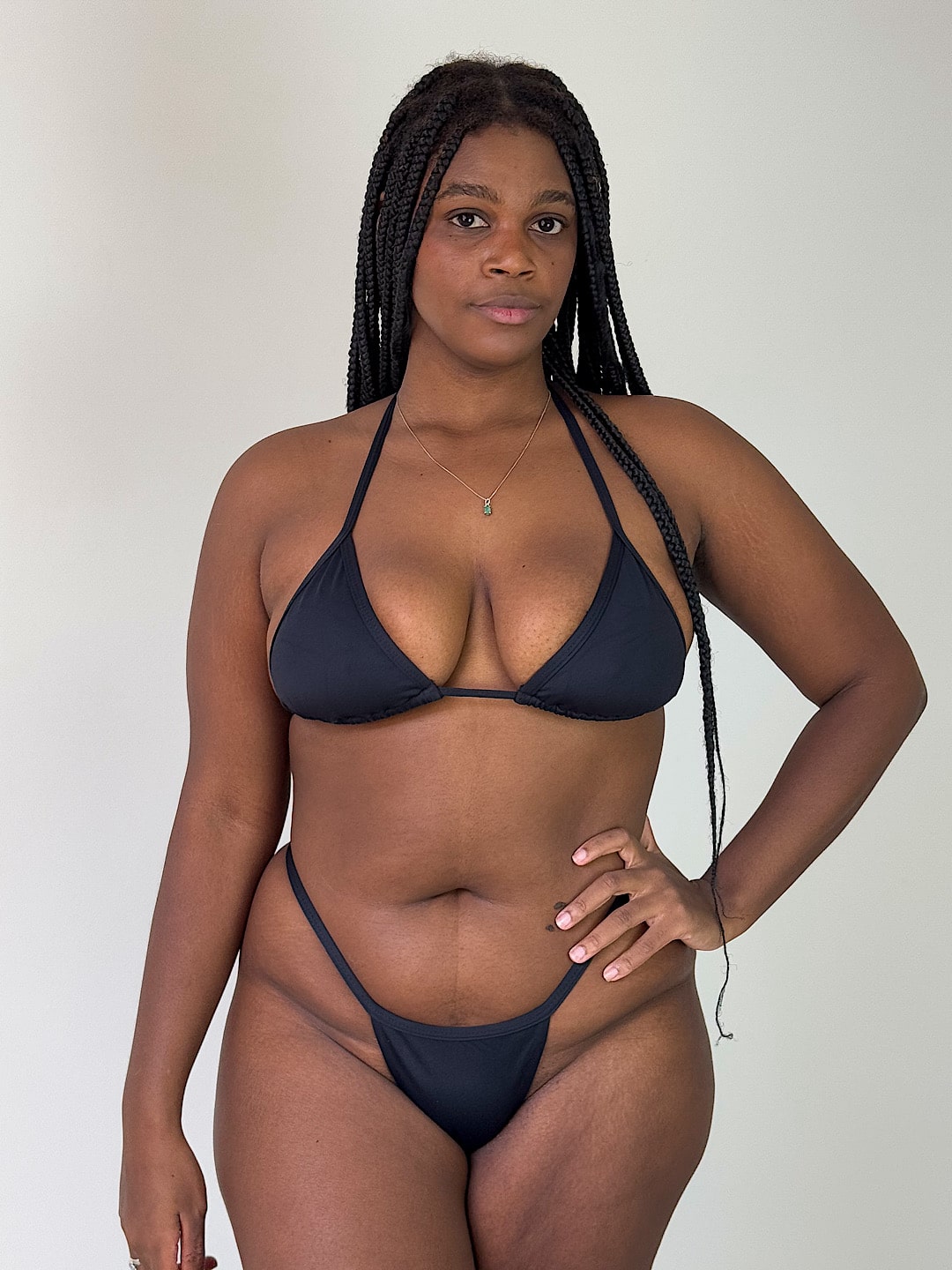 biquíni de fita preto