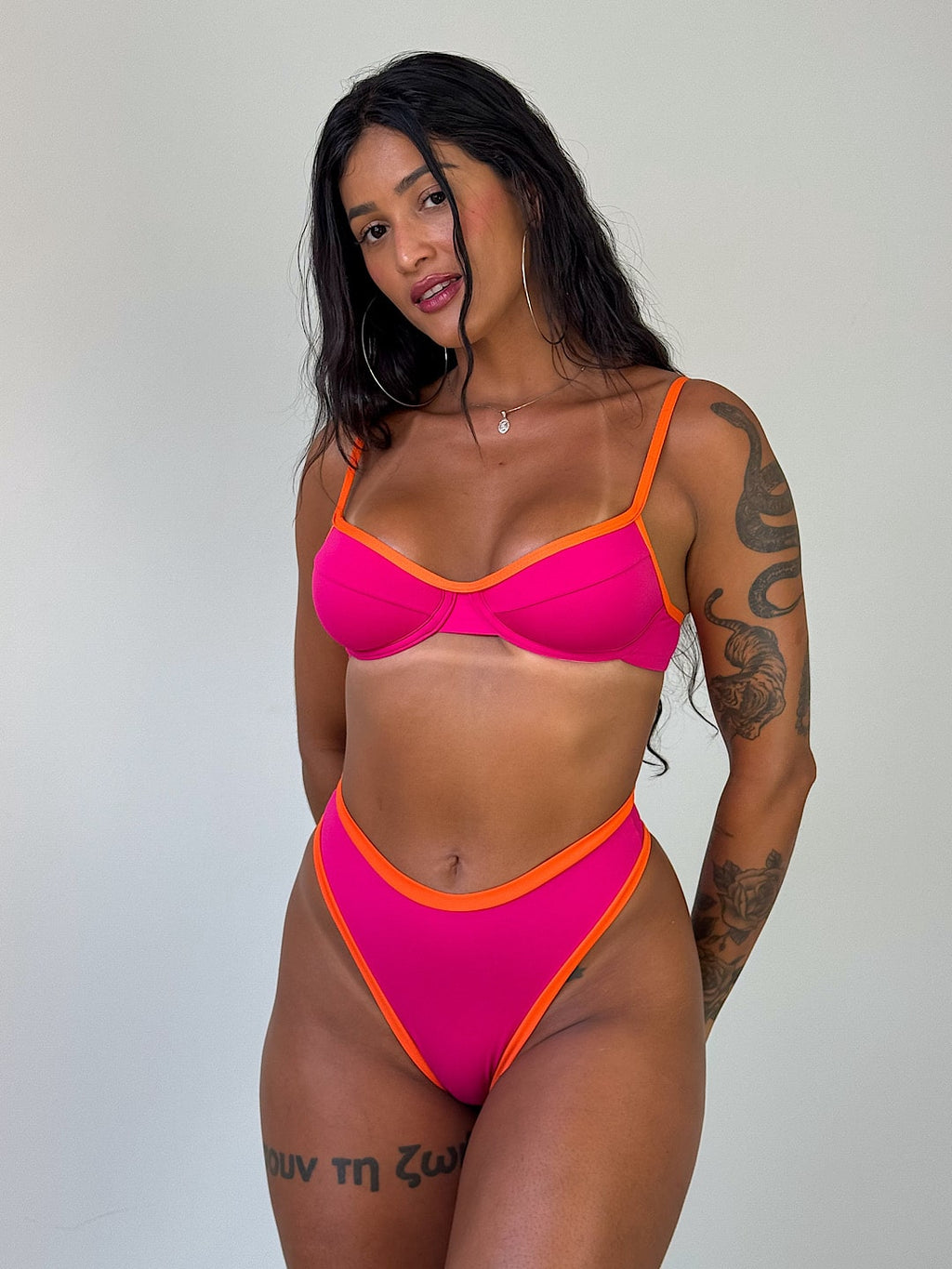 biquíni hot pants pitaya