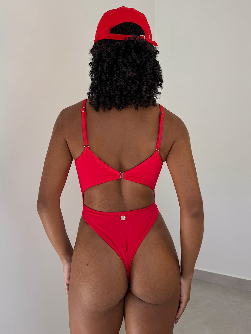 maiô anitta vermelho