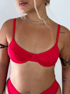 biquíni hot pants vermelho