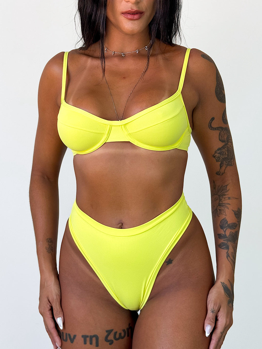biquíni hot pants amarelo limão