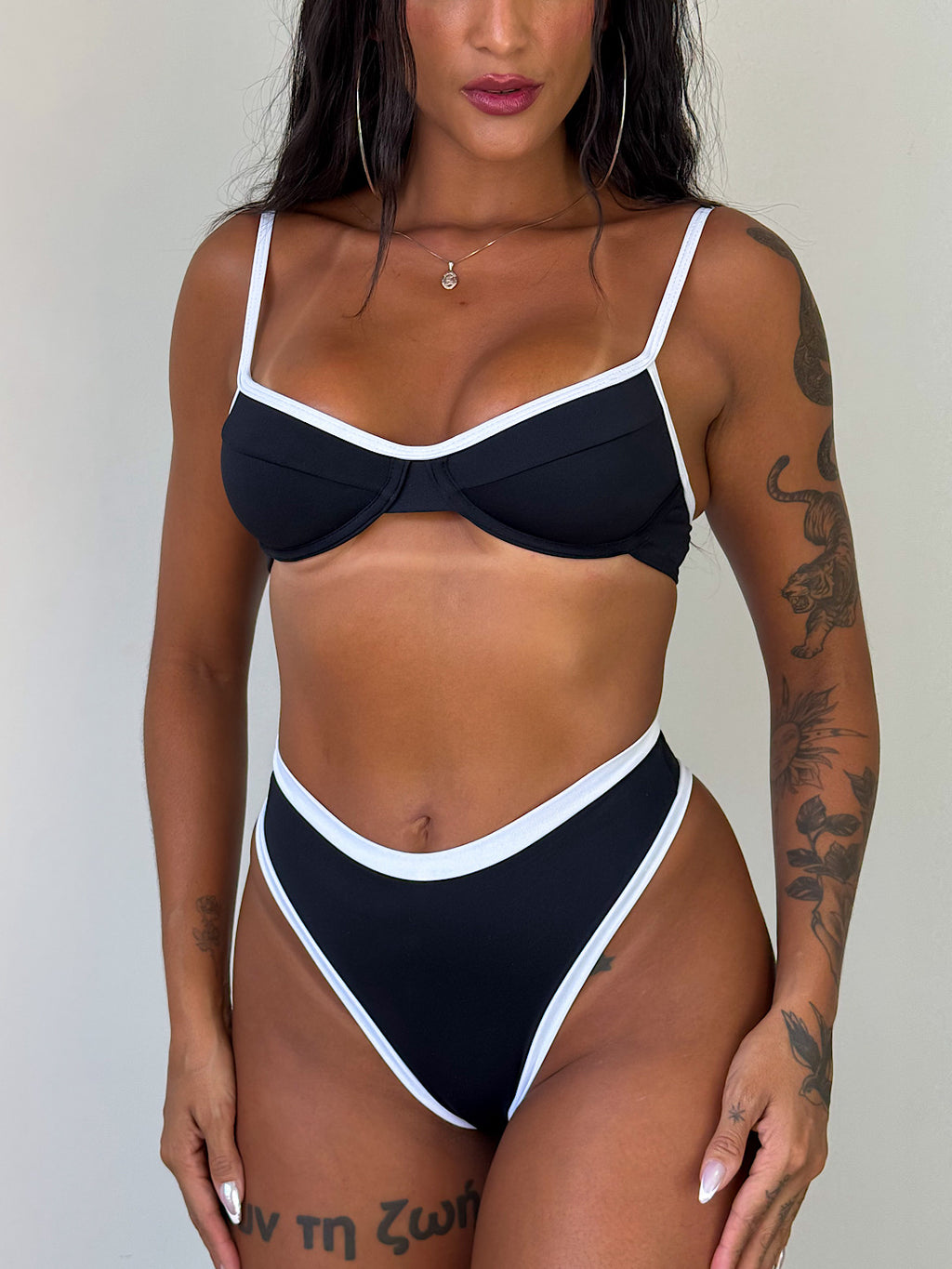 biquíni hot pants p&b
