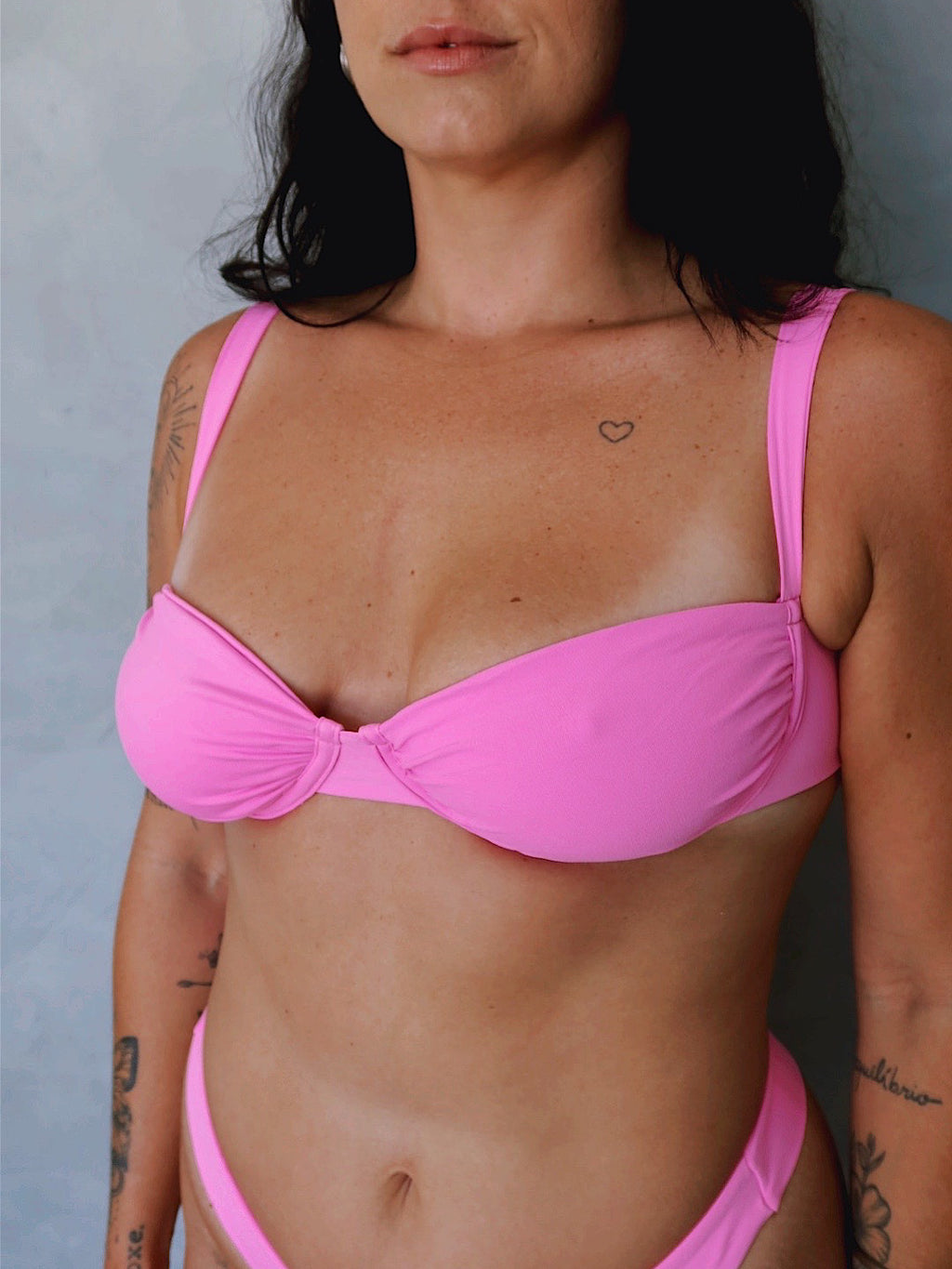 biquíni cléo rosa chiclete