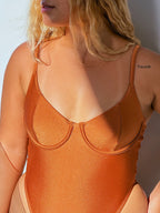 maiô zara cobre brilho