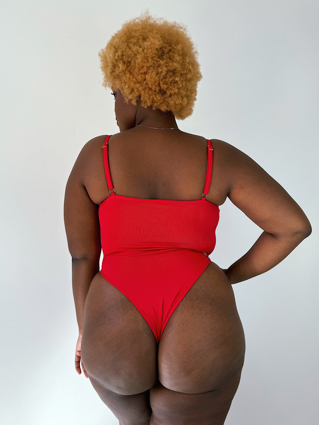 maiô zara vermelho
