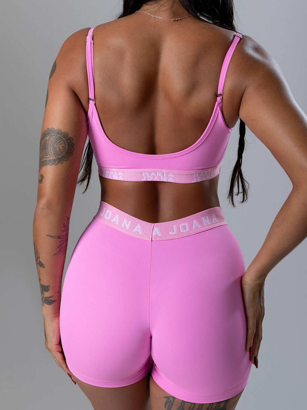 short action rosa