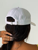 boné branco maria joana