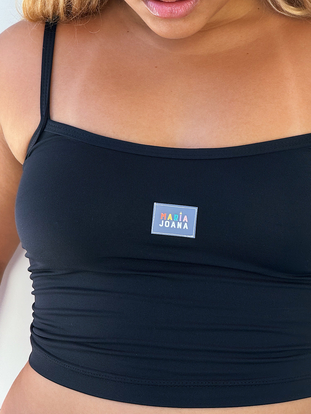 blusa basic preta