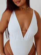 maiô jade branco